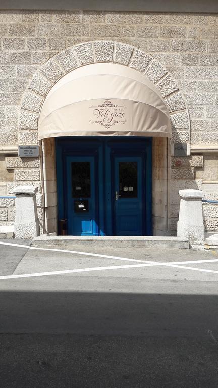 פולה Hotel Veli Joze מראה חיצוני תמונה